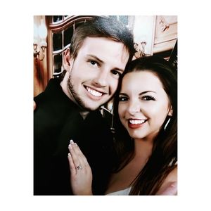 Meet your Posher, Cara